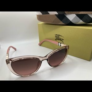 - Burberry women’s cat eyes glasses tan